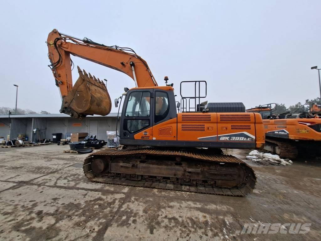 Doosan DX 300 LC-7 Гусеничні екскаватори