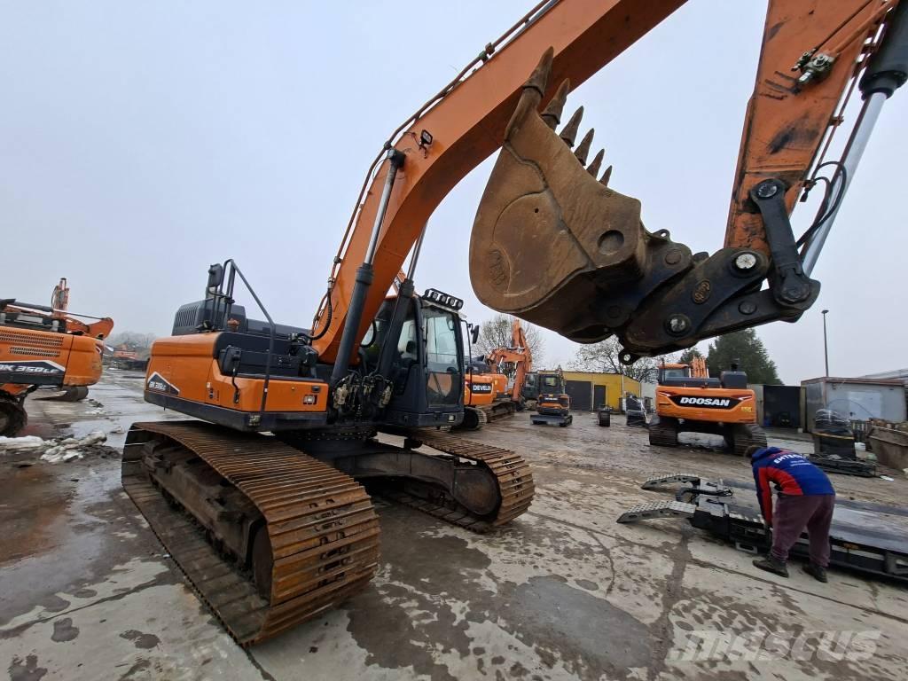 Doosan DX 300 LC-7 Гусеничні екскаватори