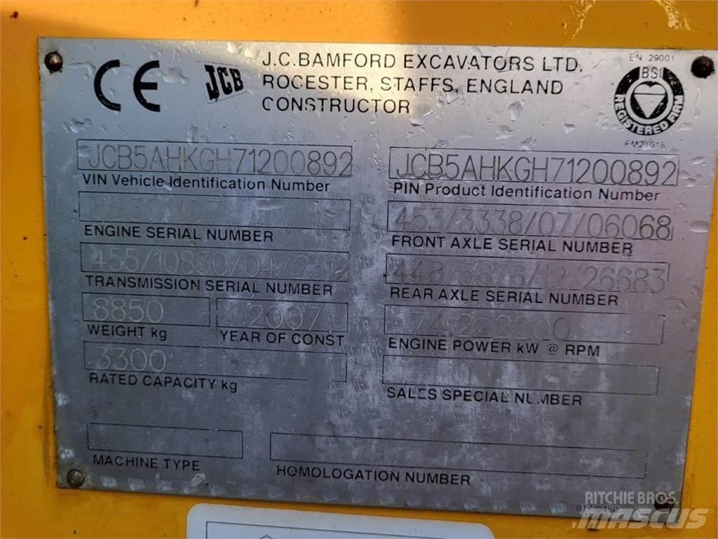 JCB 533-105 Телескопічні підйомники