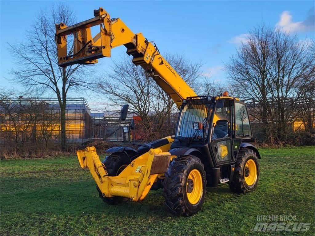 JCB 533-105 Телескопічні підйомники