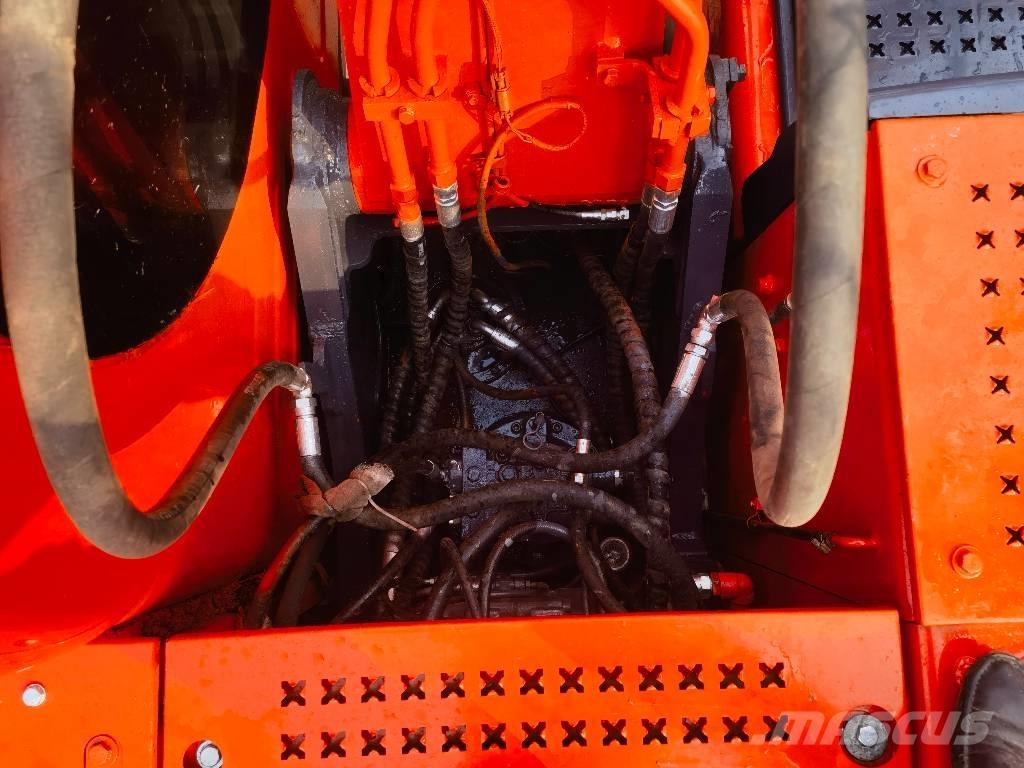 Doosan DX140LC-9C Гусеничні екскаватори