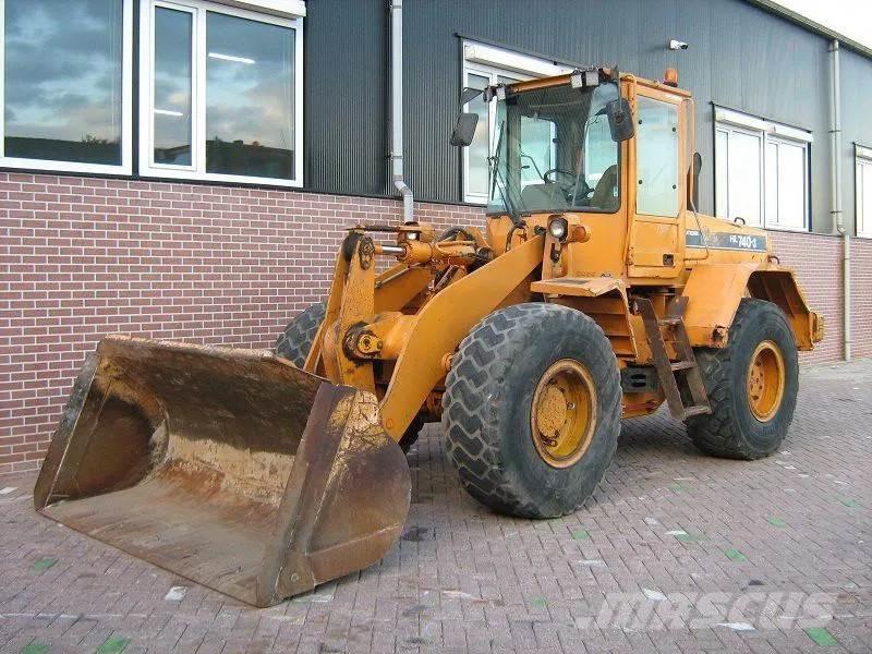 Hyundai HL740-3 Фронтальні навантажувачі