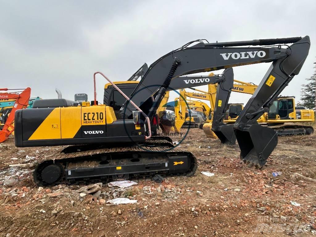 Volvo EC 210 Гусеничні екскаватори