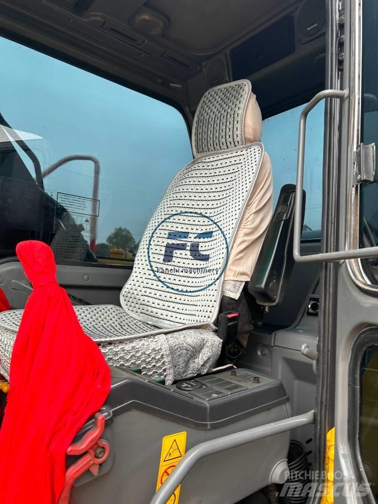 Volvo EC 210 Гусеничні екскаватори