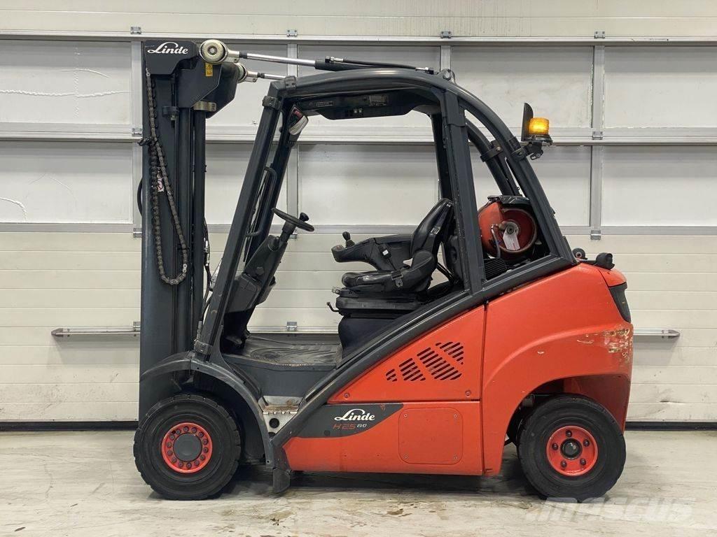 Linde H25T-02 Газові навантажувачі