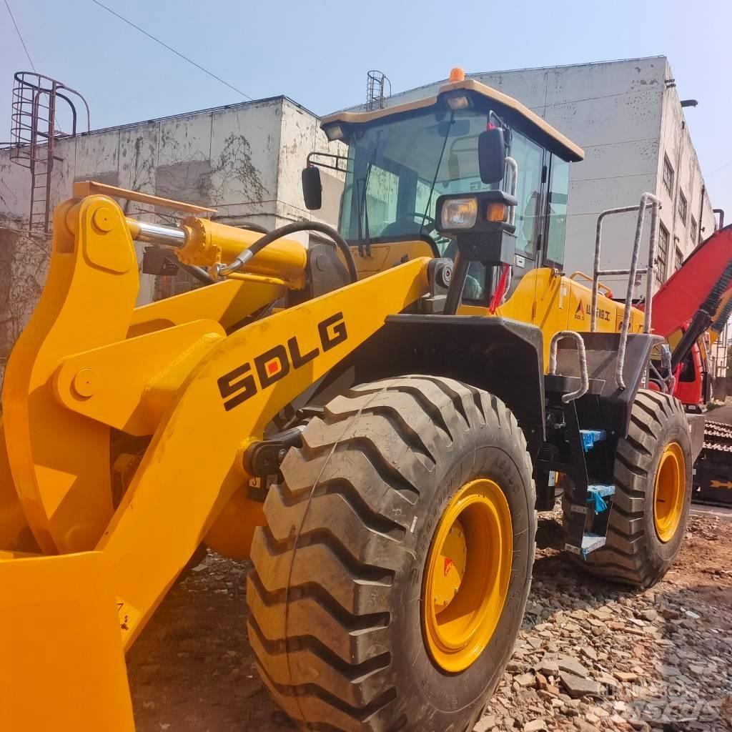 SDLG LG 956 L Фронтальні навантажувачі