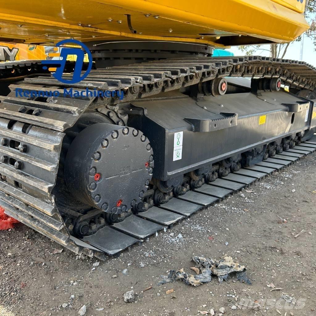 Komatsu PC200-8 Гусеничні екскаватори