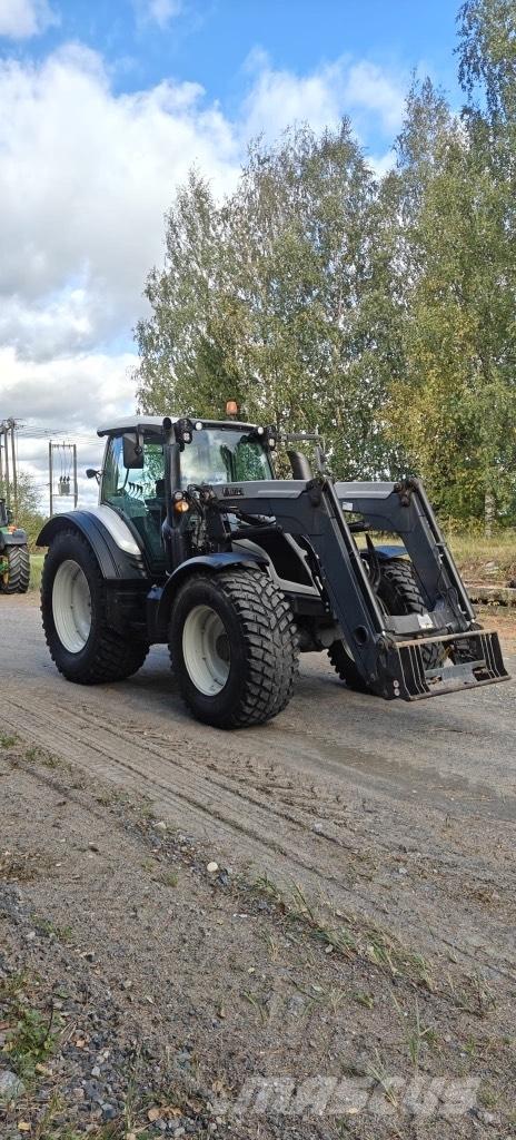 Valtra N 154 A Трактори