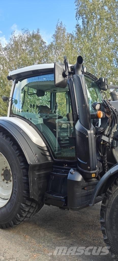 Valtra N 154 A Трактори