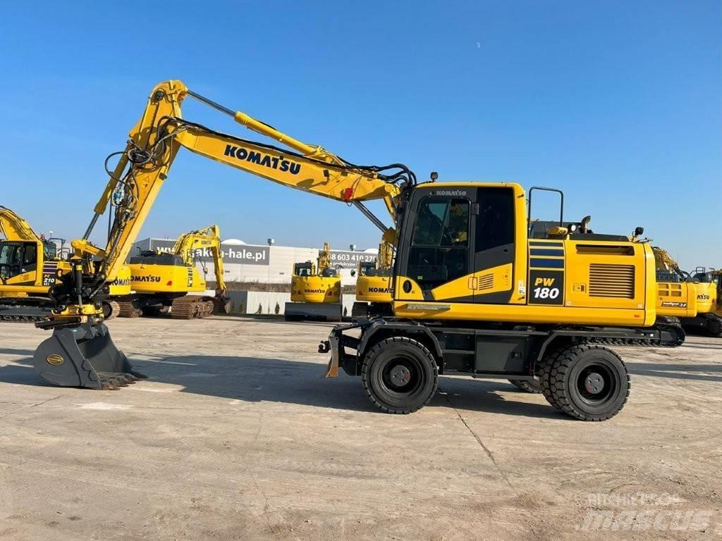 Komatsu PW 180-11 Колісні екскаватори