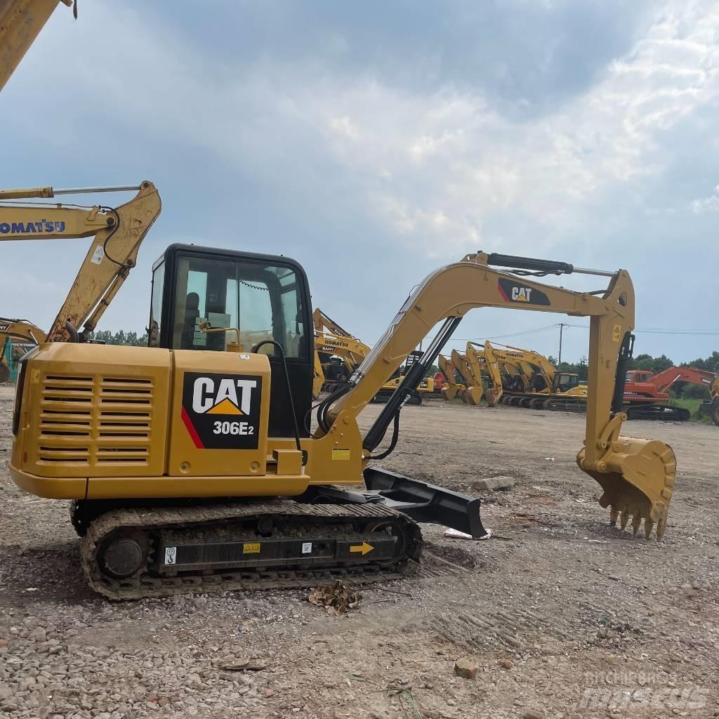 CAT 306E2 Міні-екскаватори < 7т