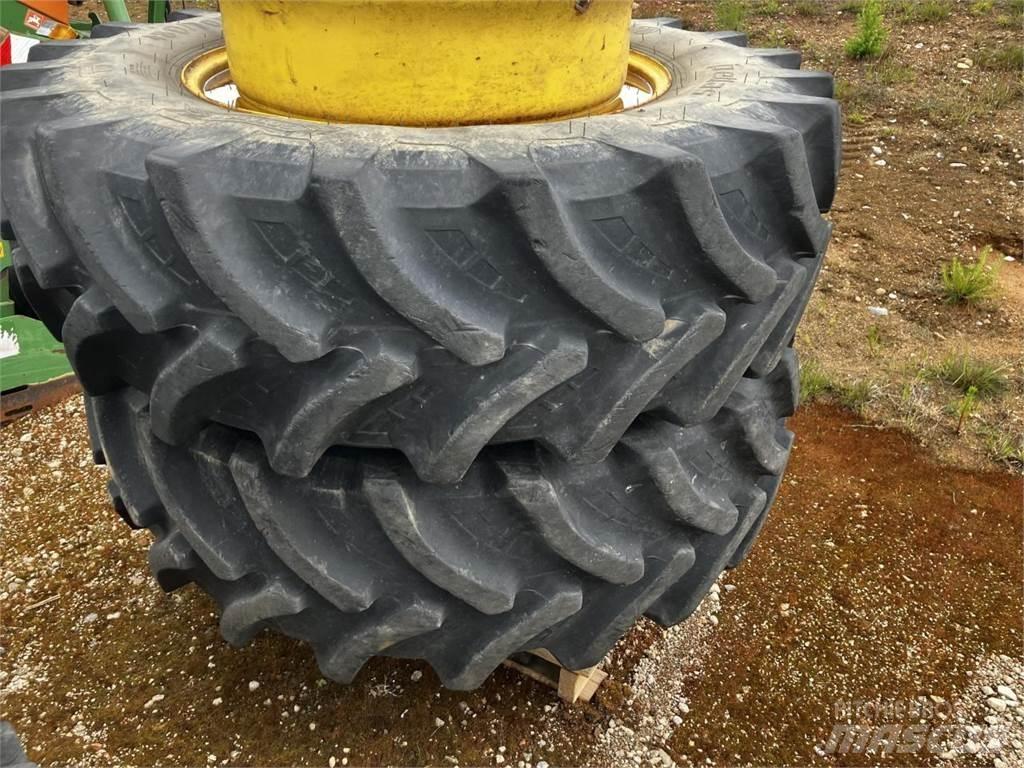 Petlas 480/70R34 Колеса