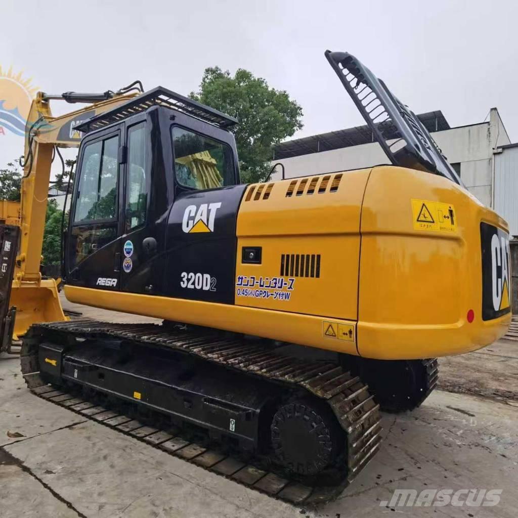 CAT 320d2 Гусеничні екскаватори