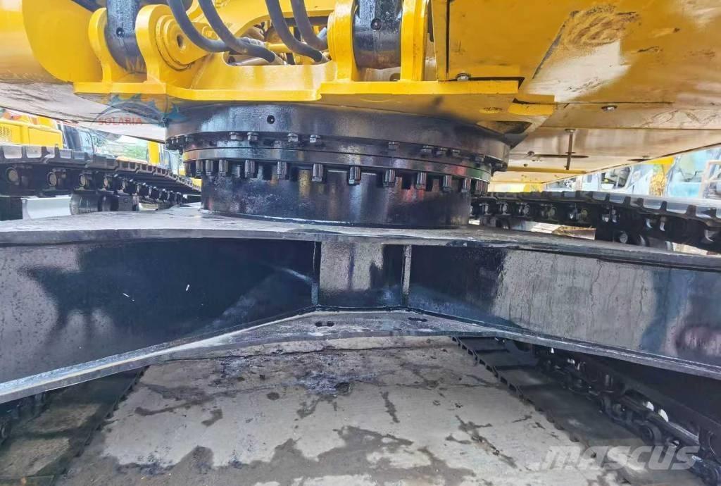 CAT 320d2 Гусеничні екскаватори