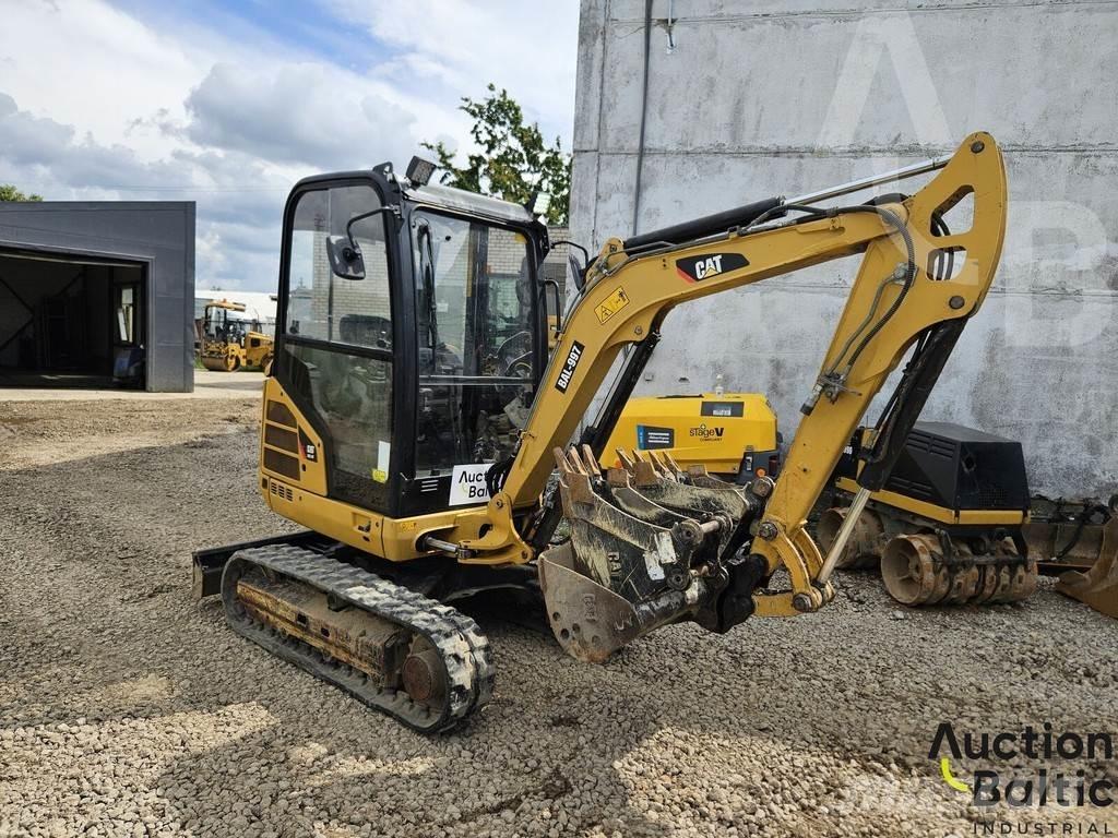 CAT 302.4 D Міні-екскаватори < 7т