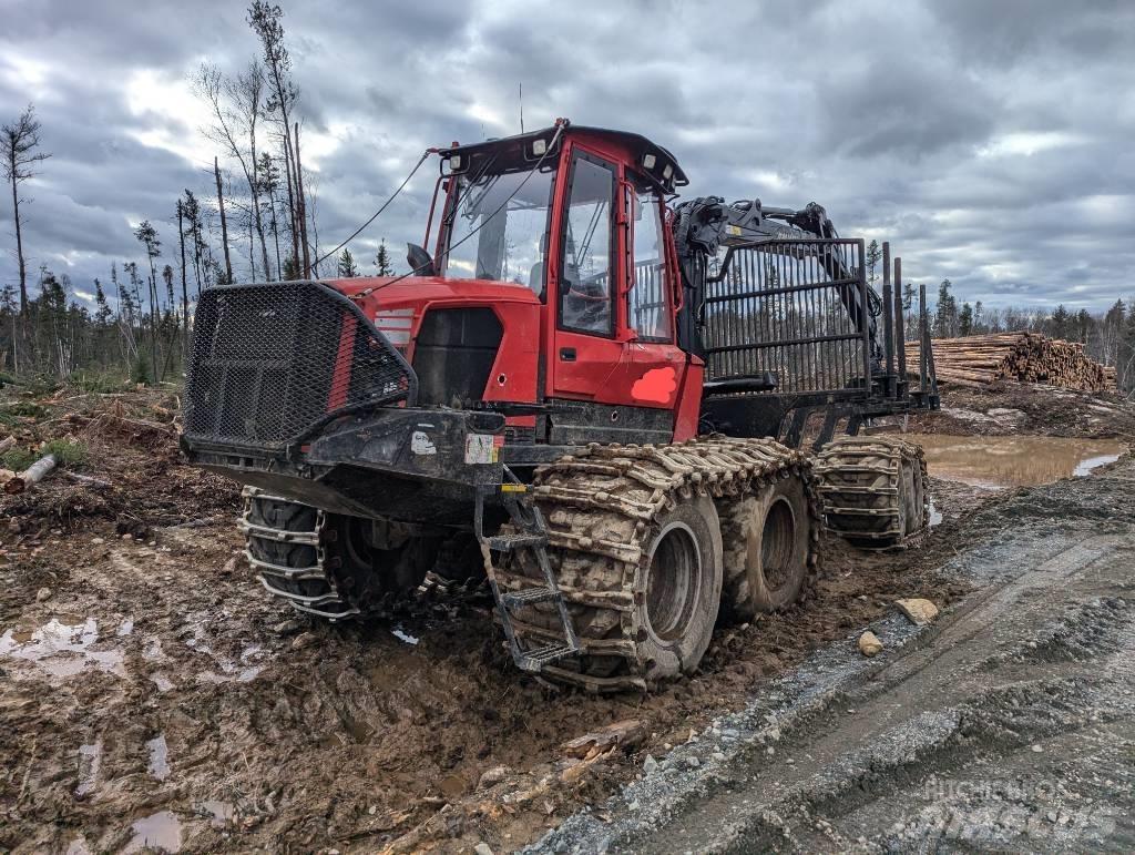 Komatsu 895 Форвардери