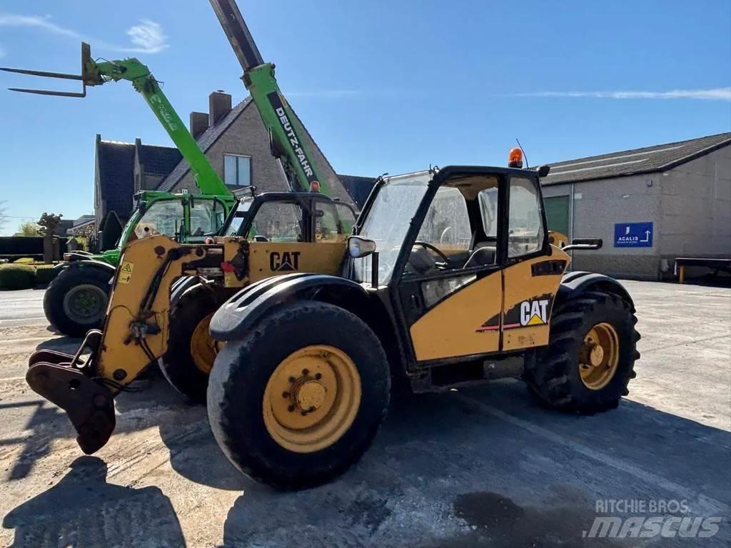 CAT TH330B Телескопічний навантажувач