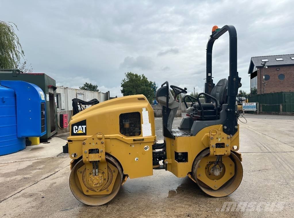 CAT CB 2.7 Котки тротуарні