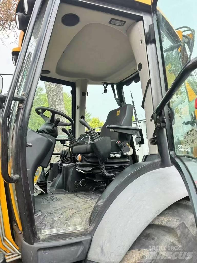 JCB 3 CX ECO Екскаватори-навантажувачі