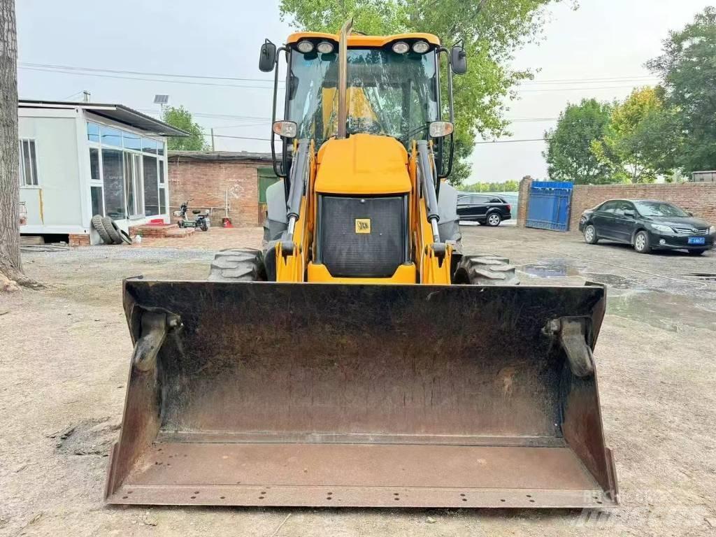 JCB 3 CX ECO Екскаватори-навантажувачі