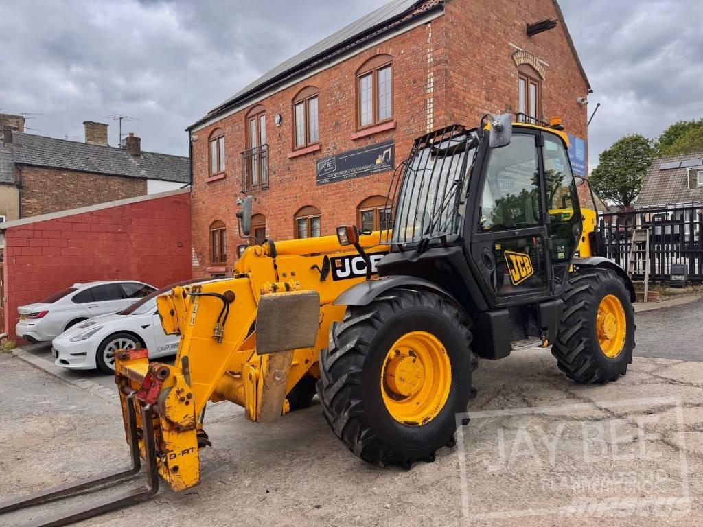 JCB 535-125 Телескопічні навантажувачі