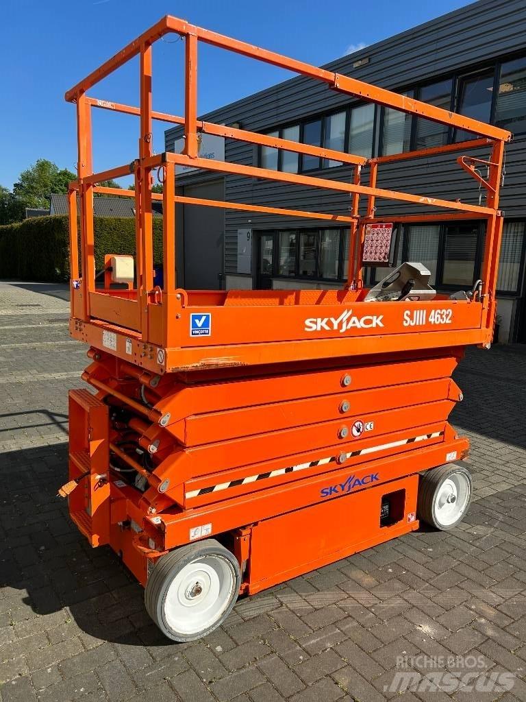 SkyJack SJ III 4632 Підйомники-ножиці