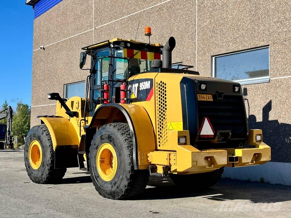 CAT 950 M Фронтальні навантажувачі