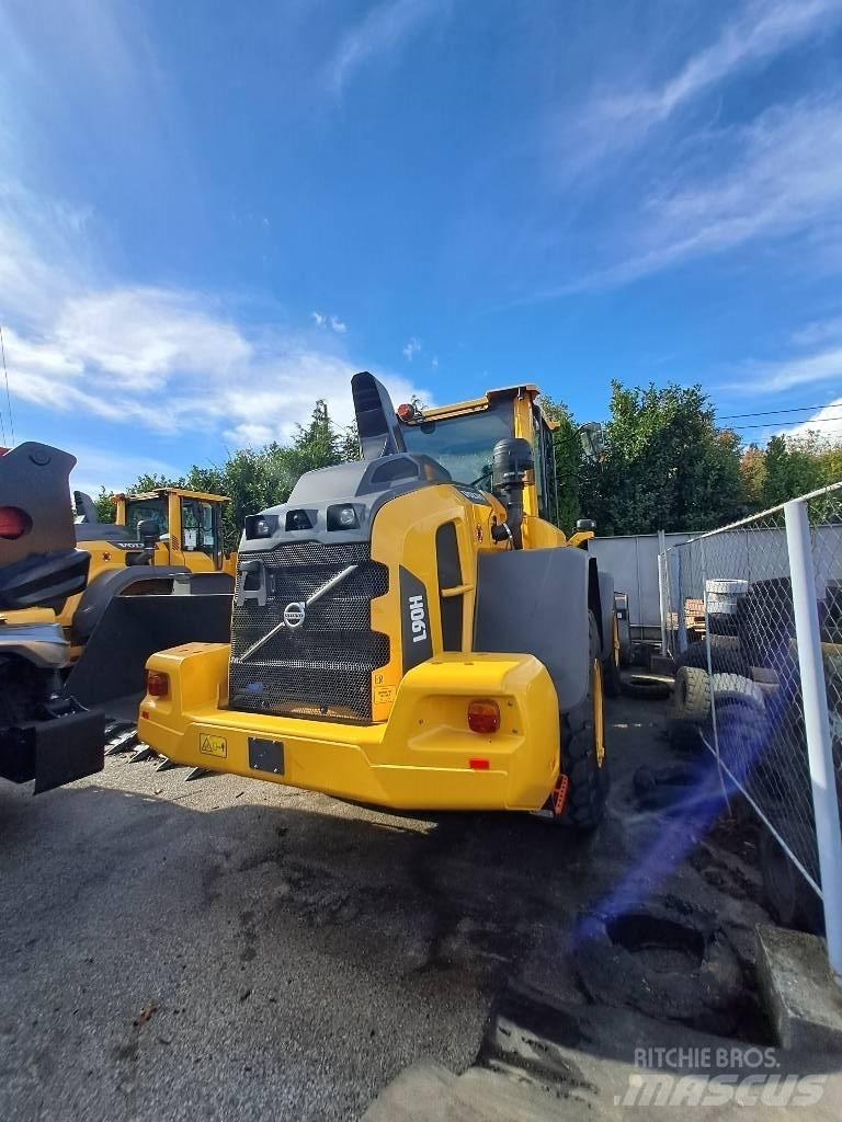 Volvo L90H Фронтальні навантажувачі