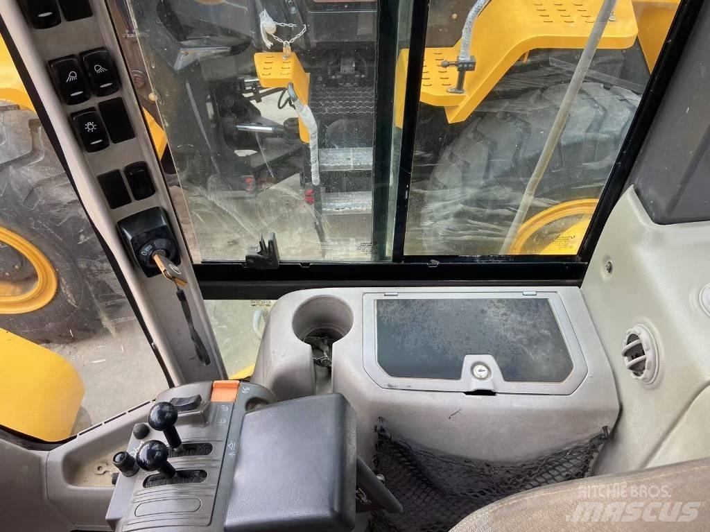 Volvo L 105 Фронтальні навантажувачі