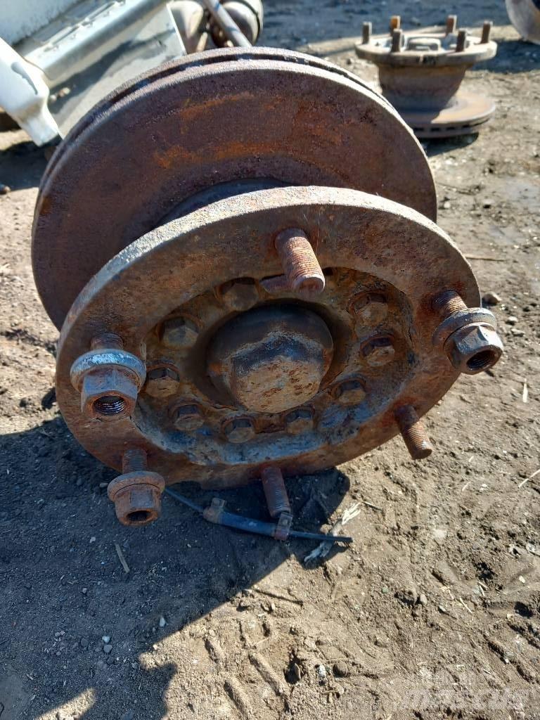 MAN TGX   81443010185 Осі