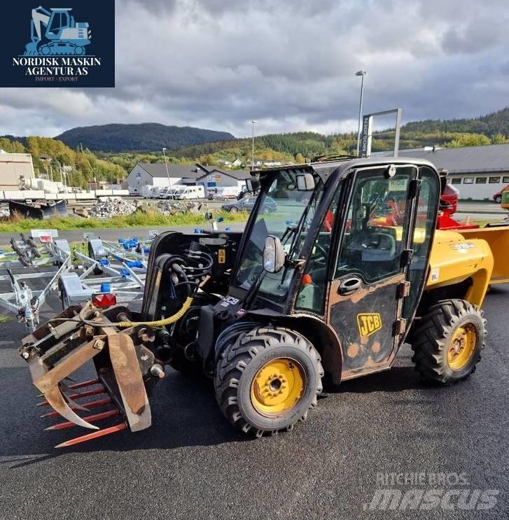 JCB 515-40 Телескопічний навантажувач