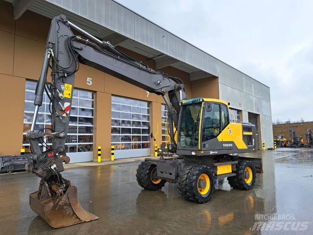 Volvo EW180E Колісні екскаватори