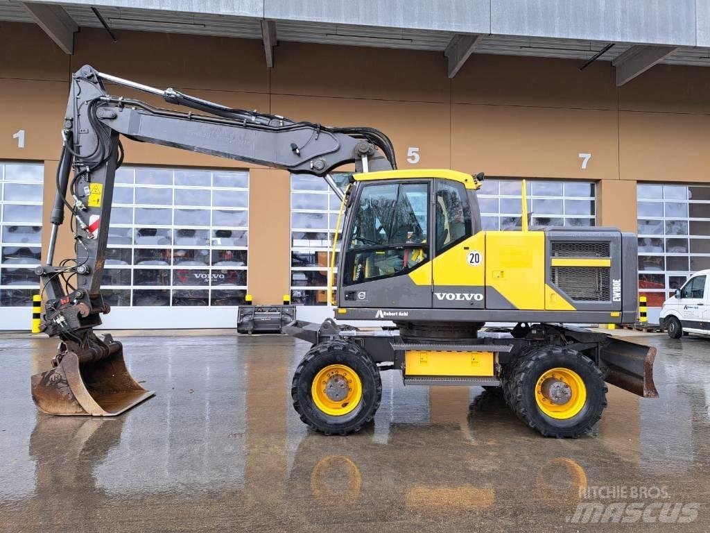 Volvo EW180E Колісні екскаватори