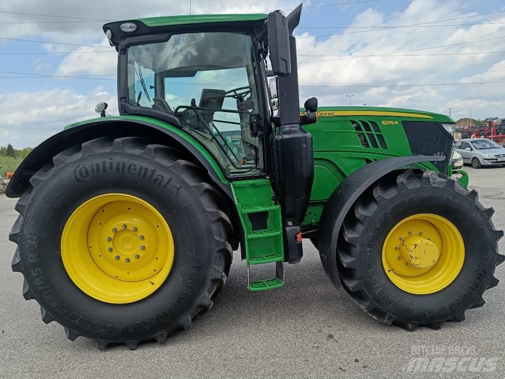 John Deere 6215 R Трактори