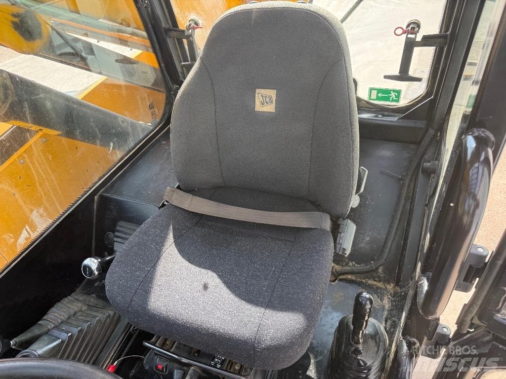 JCB 535-95 Телескопічні навантажувачі