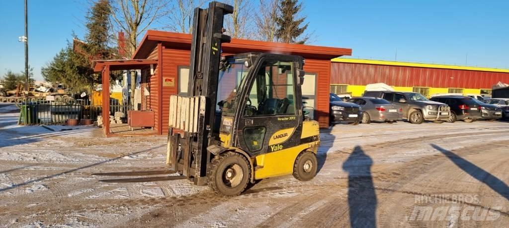 Yale GLP030VX Газові навантажувачі
