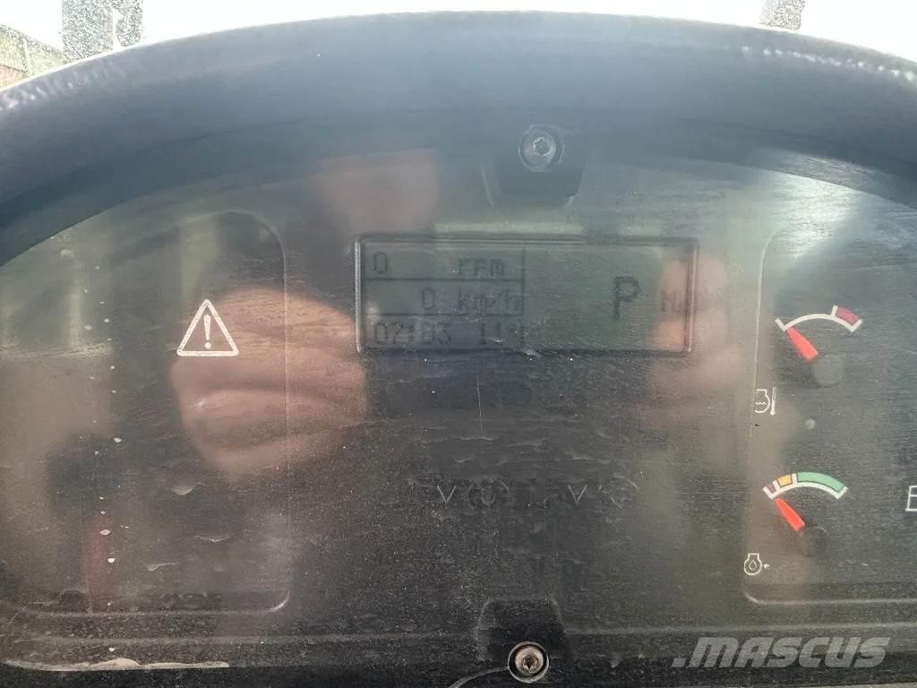 Volvo G 930 Грейдери