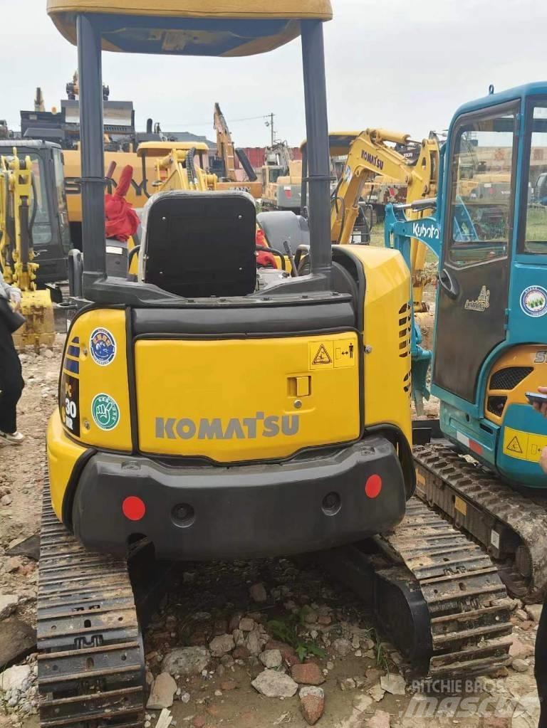 Komatsu PC 30 Міні-екскаватори < 7т
