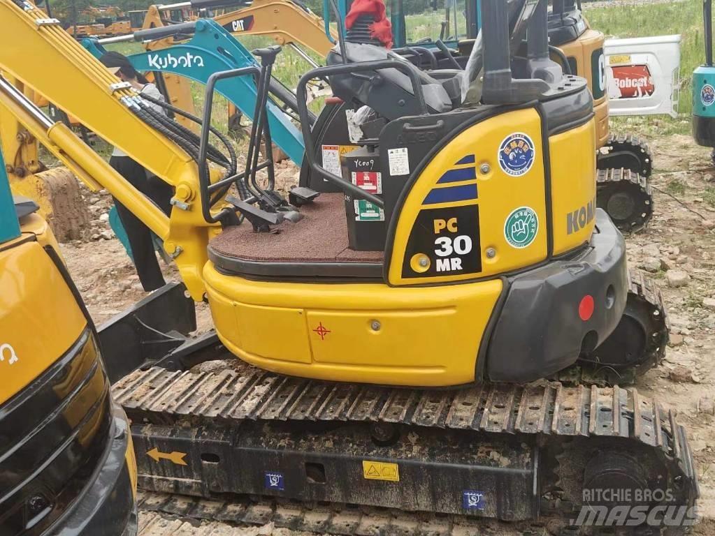 Komatsu PC 30 Міні-екскаватори < 7т