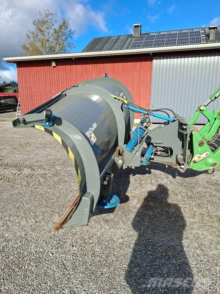 Snowek Alueaura Снігоочищувальні ножі та плуги