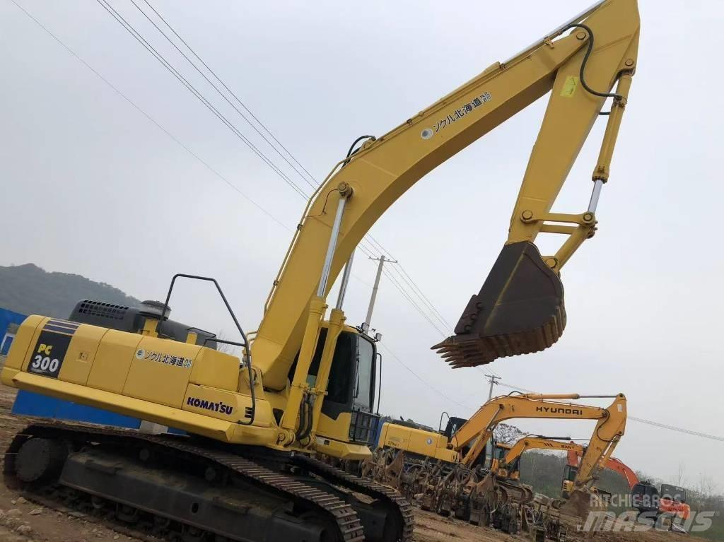Komatsu 300-7 Гусеничні екскаватори