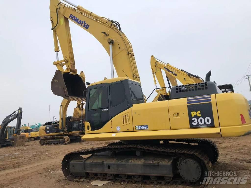 Komatsu 300-7 Гусеничні екскаватори