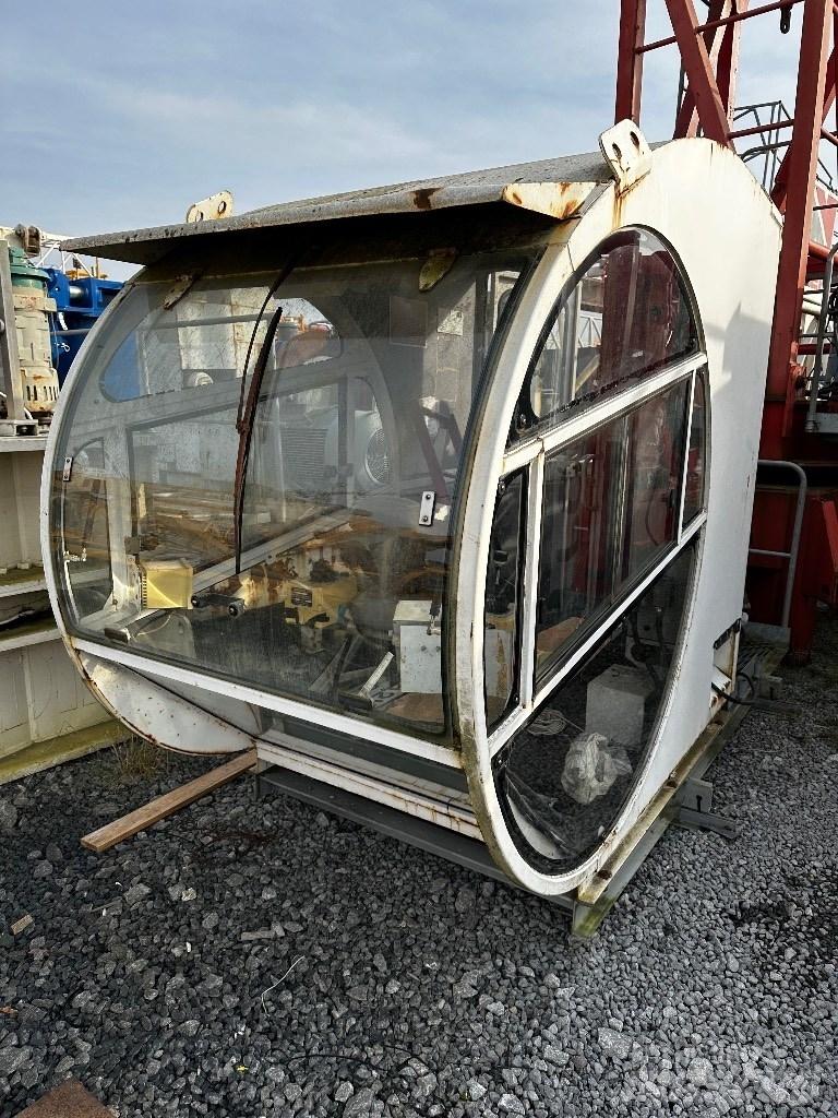 Yongmao ST5515B-6T Баштові крани