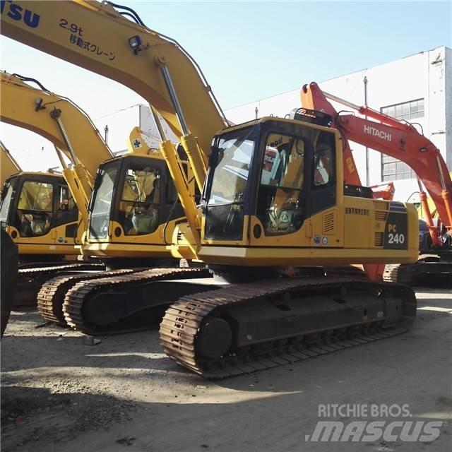 Komatsu PC 240 Гусеничні екскаватори
