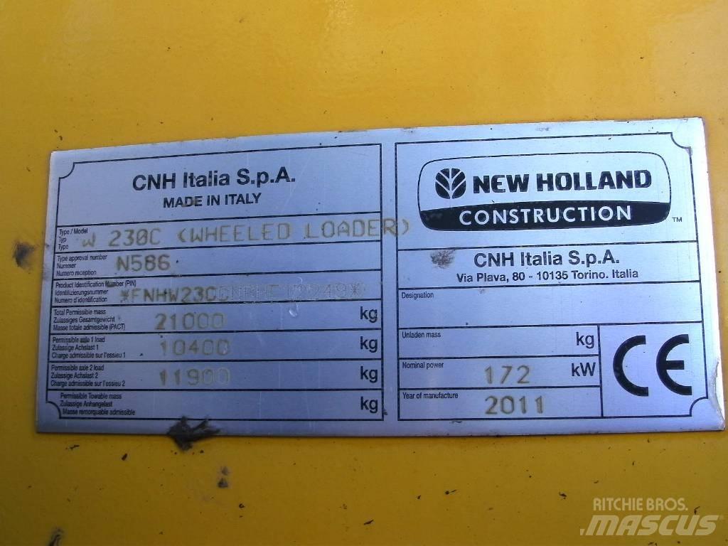 New Holland W 230 C Фронтальні навантажувачі