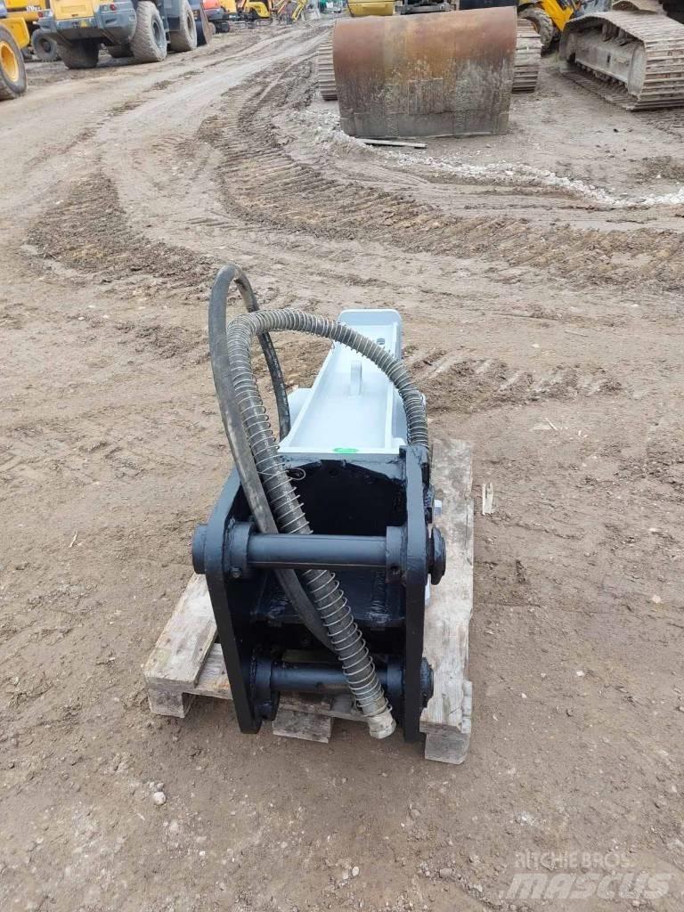 Furukawa FX 225 Плуги