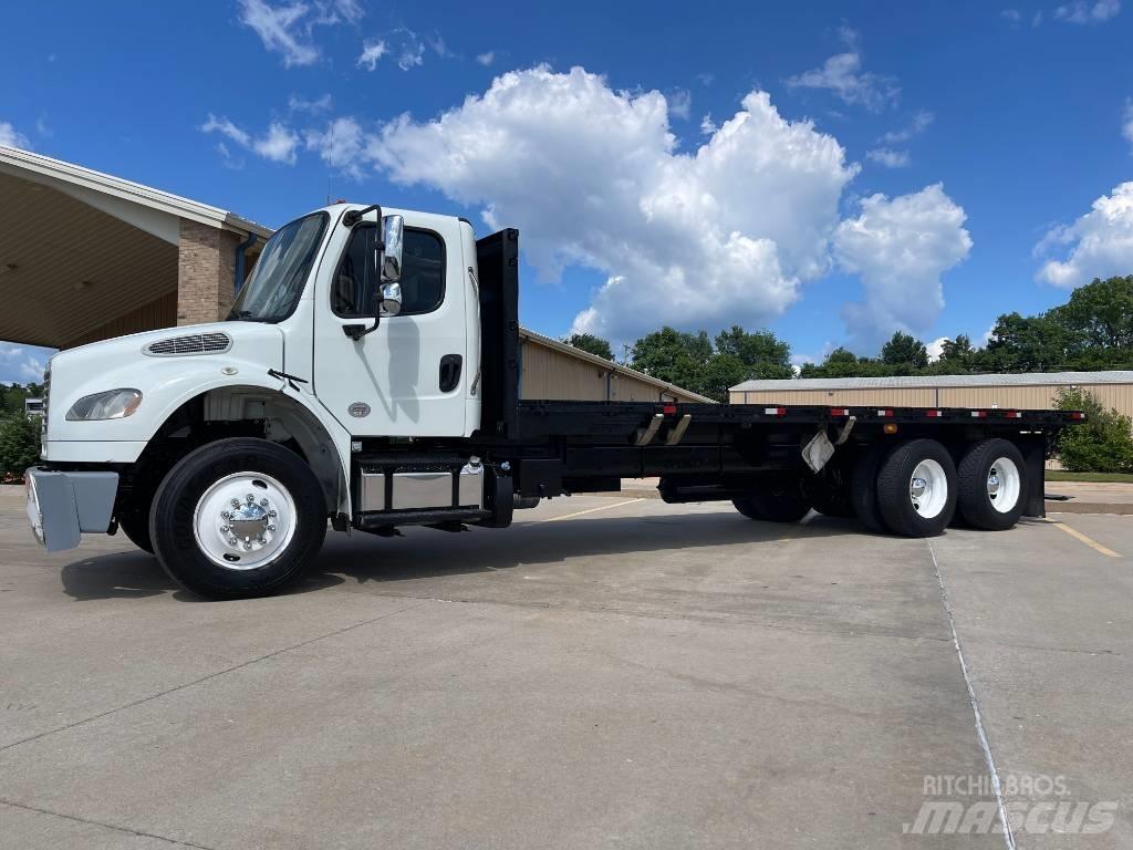 Freightliner M 106 Вантажівки-платформи/бокове розвантаження