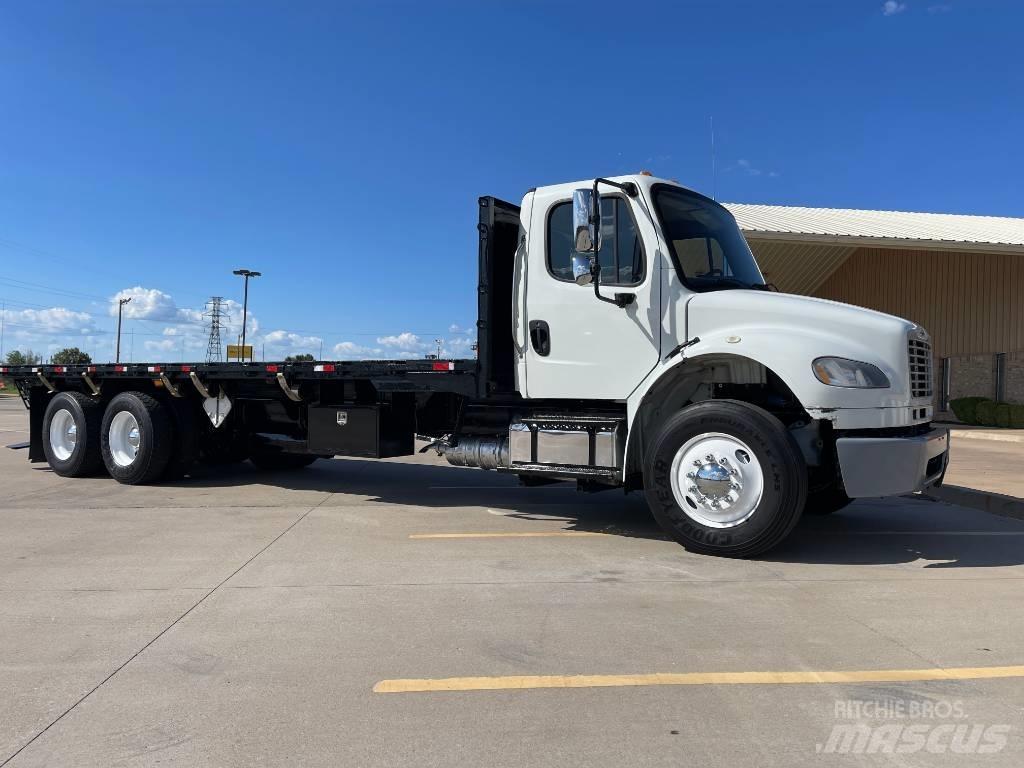 Freightliner M 106 Вантажівки-платформи/бокове розвантаження