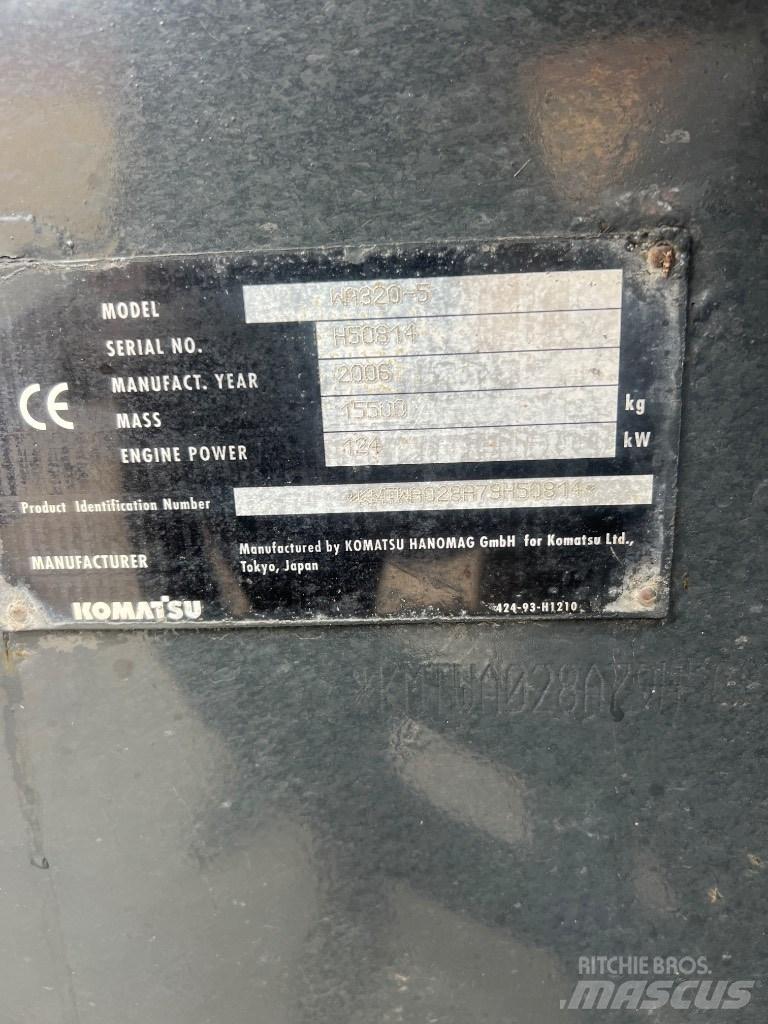 Komatsu WA 320-5 Фронтальні навантажувачі