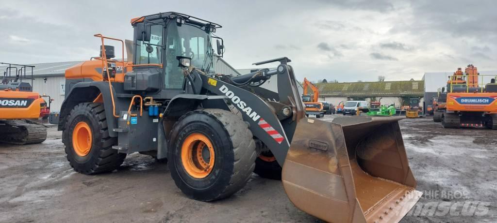 Doosan DL420-7 Фронтальні навантажувачі